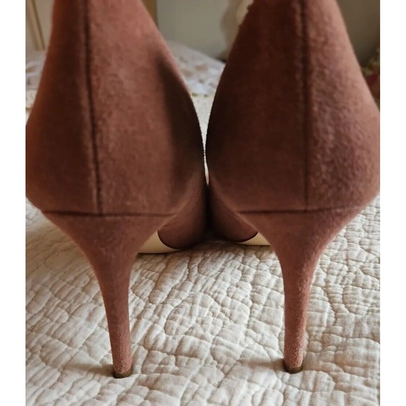 Michael Kors Suede Violet PUMP Dusty Rose Court Rhinestone Flower EUC - Picture 5 of 9